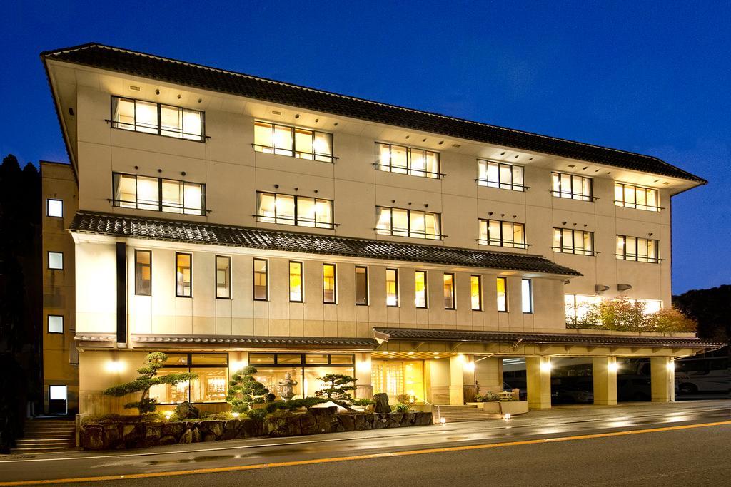 Kotobukiso Hotel Shin'onsen Buitenkant foto